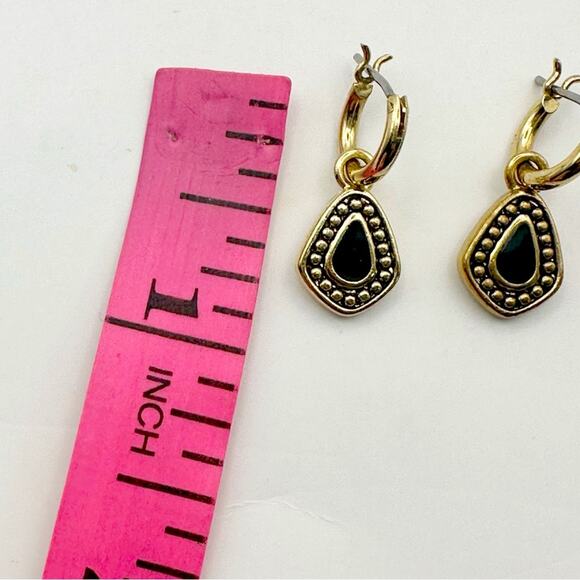 Vintage Monet Earring Black Gold Teardrop Dainty Pierced Signed Retro VTG - Picture 3 of 5